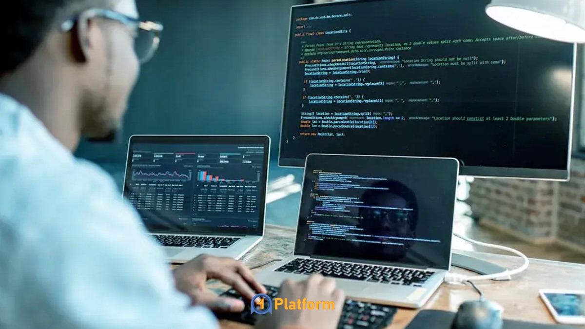 سرعت پاسخ سرور و UX؛ چرا کاربران سایتهای کند را ترک میکنند؟ 1 استاندارد ایدهآل سرعت پاسخ سرور از نگاه گوگل